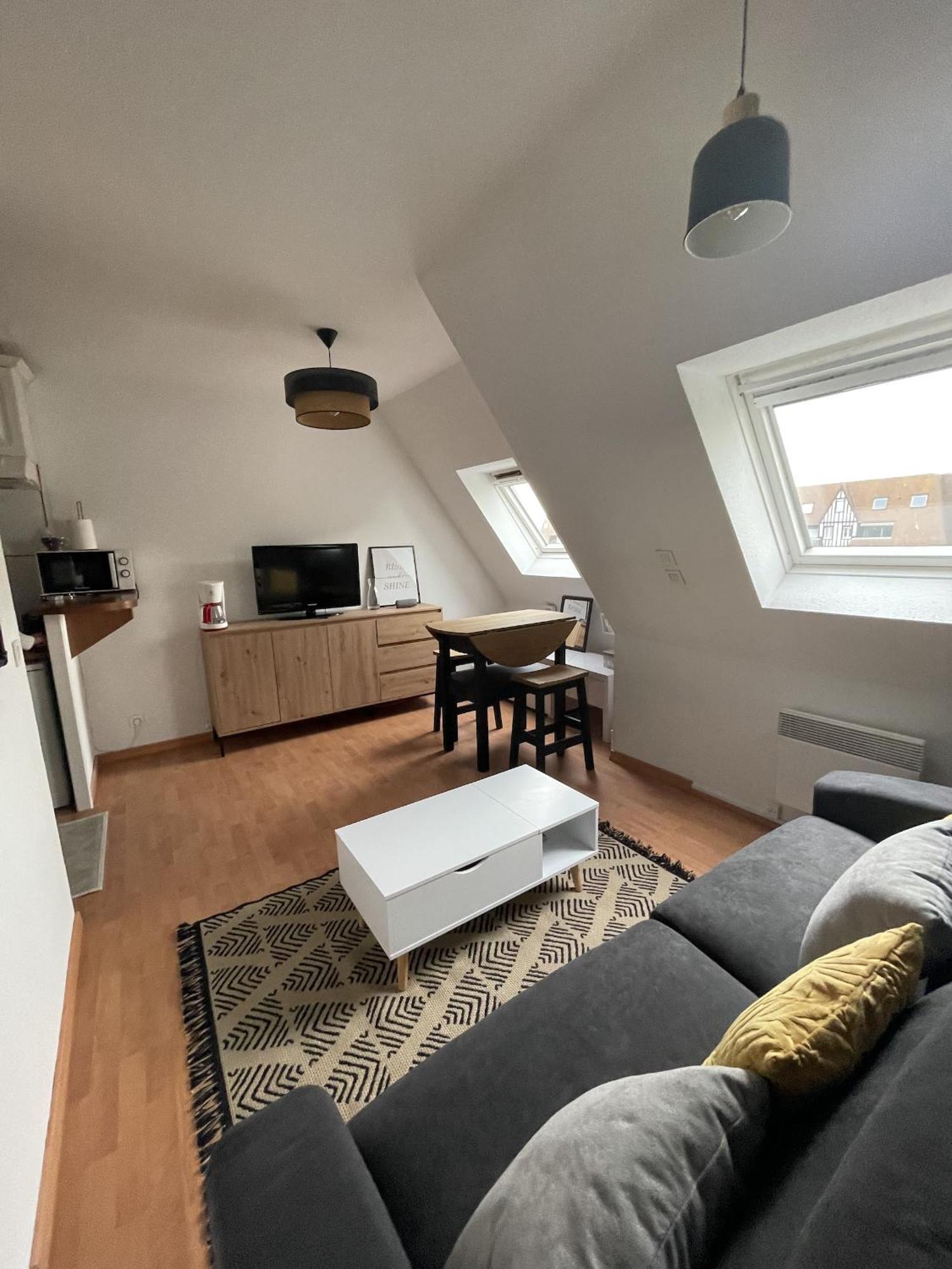 Studio Cocooning Petite Vue Mer Cabourg Exterior photo